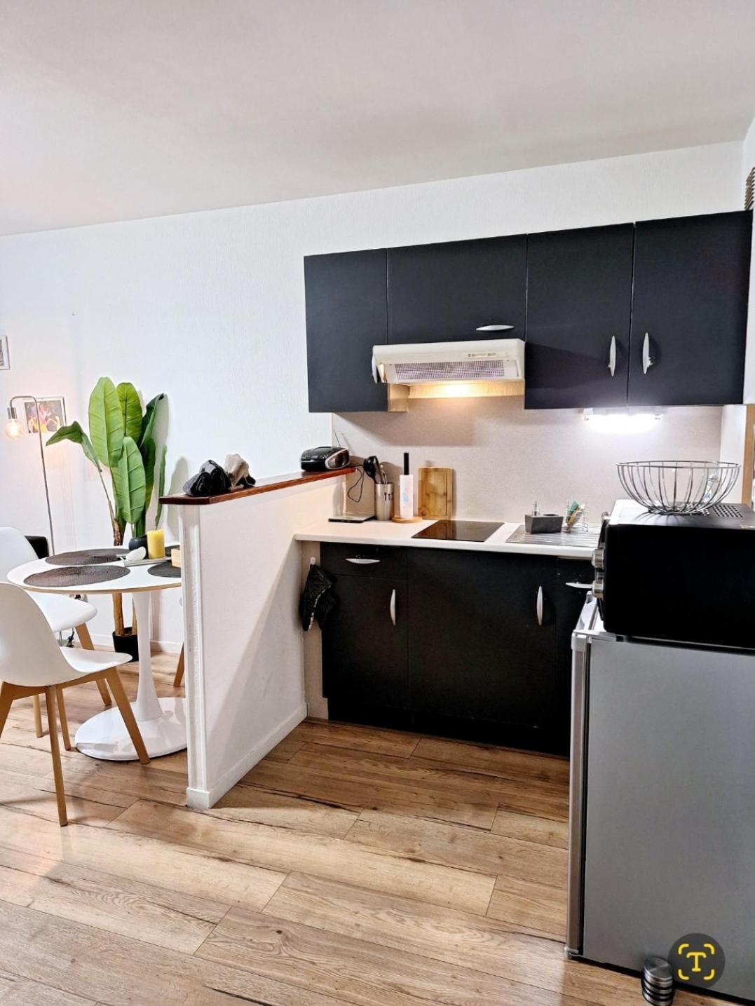 Appartement Cosy Proche Gare - Fibre Optique Et Parking アングレーム エクステリア 写真