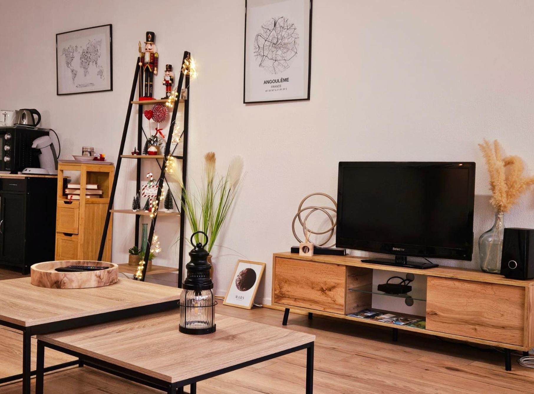 Appartement Cosy Proche Gare - Fibre Optique Et Parking アングレーム エクステリア 写真